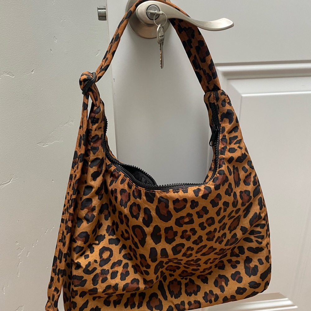 Baggu Leopard Print shoulder bag